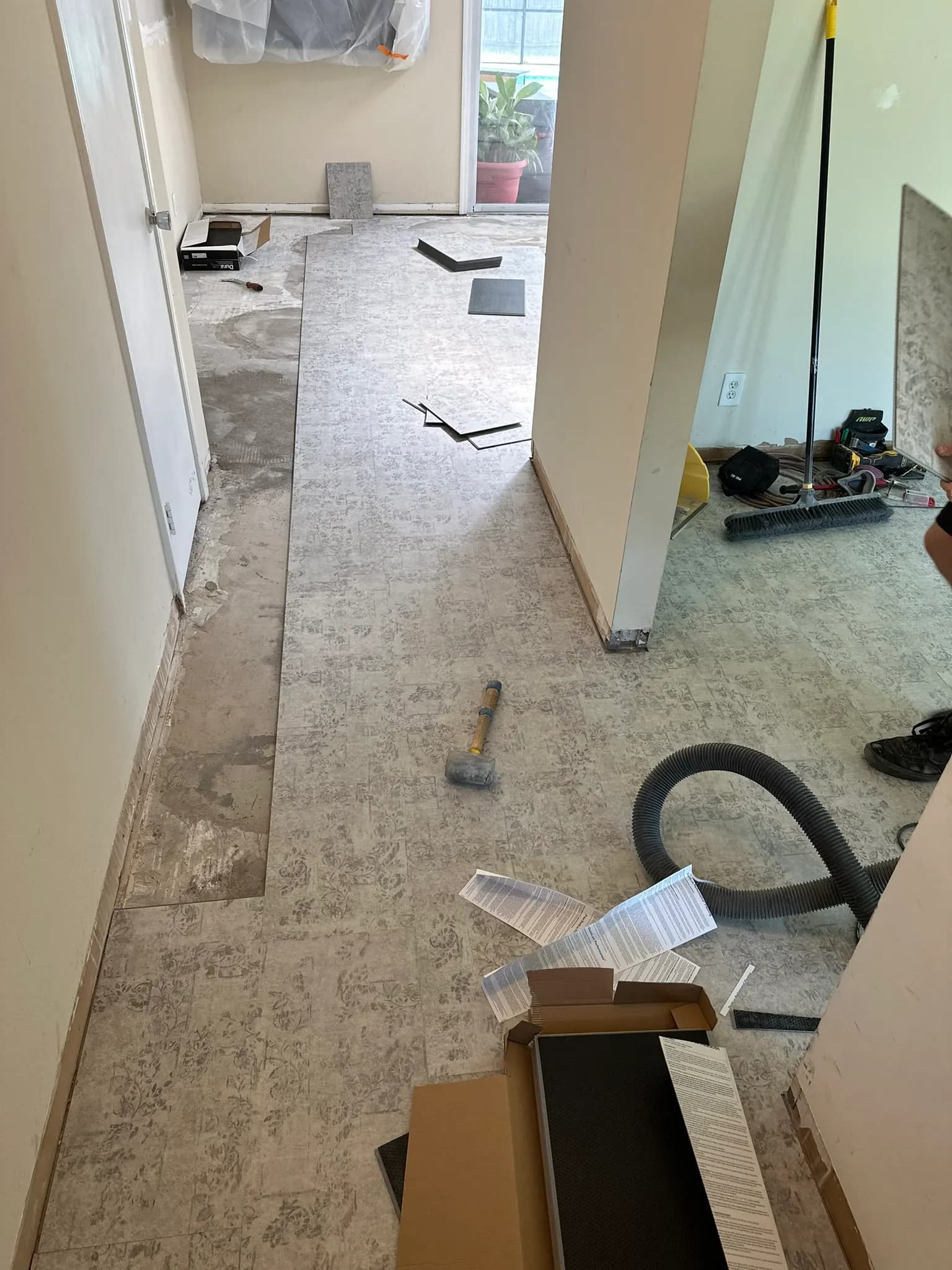 1,000 sq ft Tear Out and Luxury Vinyl Tile Install in Jacksonville, photo 3