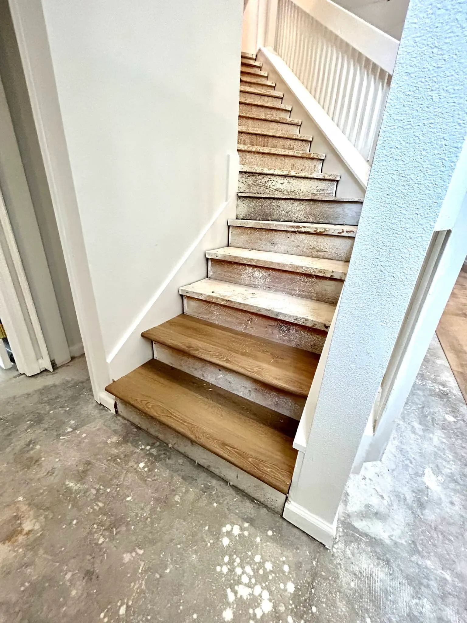 5,000 sq ft Private Residence, Luxury Vinyl Plank Throughout in Jacksonville, photo 4