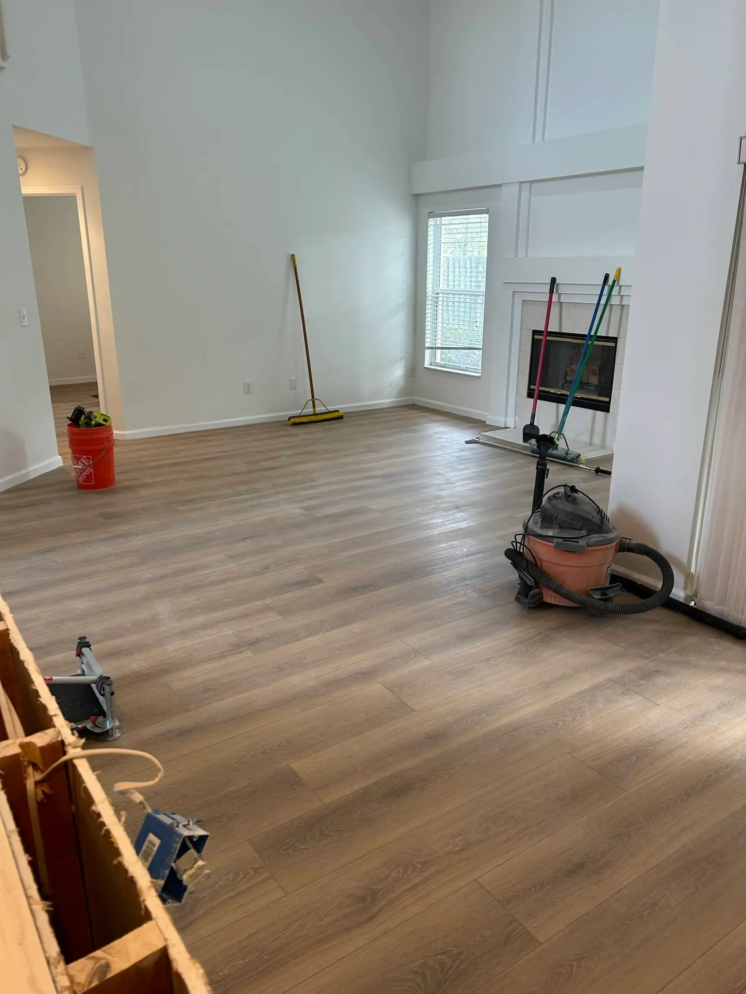 5,000 sq ft Private Residence, Luxury Vinyl Plank Throughout in Jacksonville, photo 13