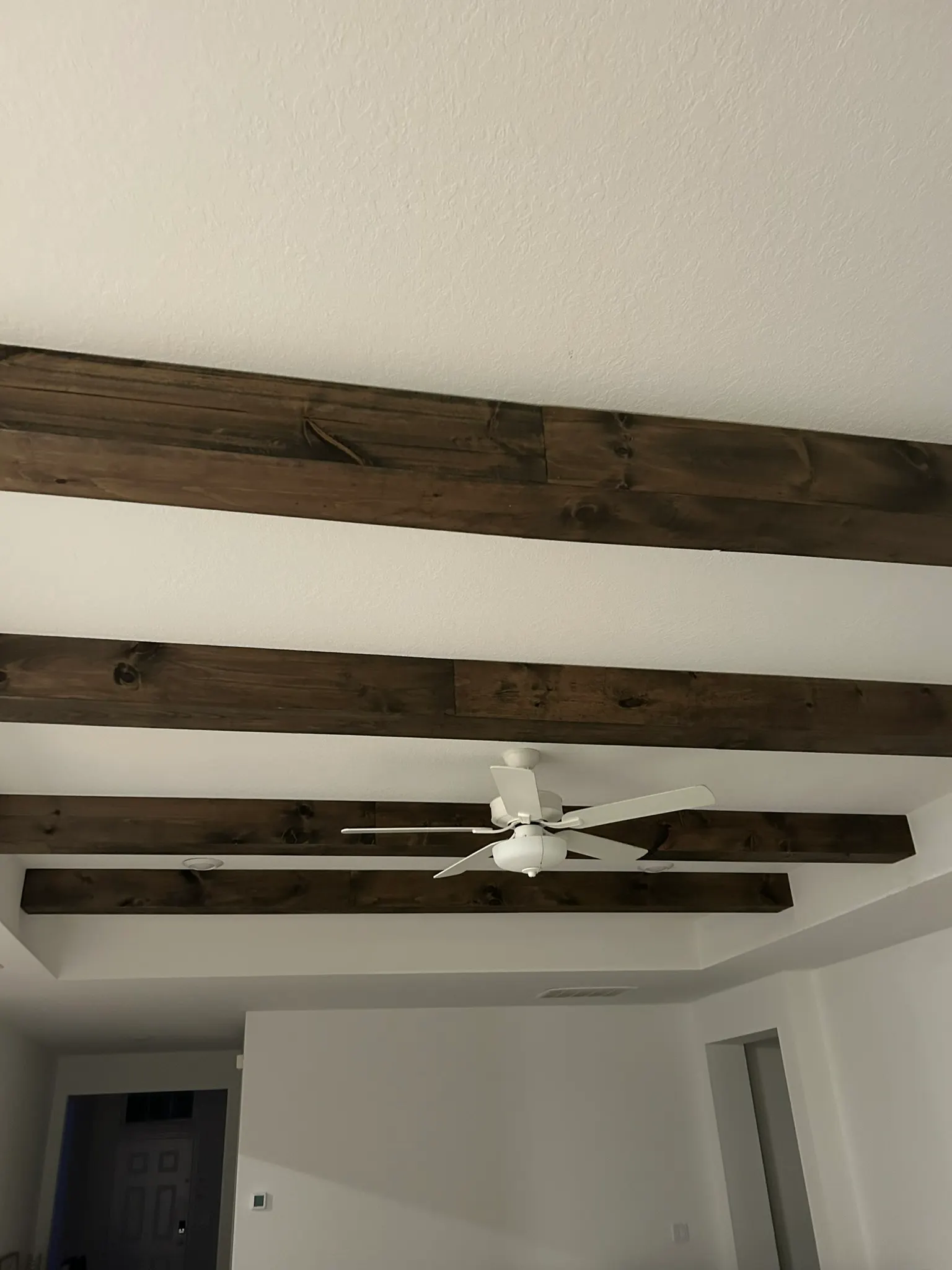 Fernandina Beach Home: Herringbone Backsplash, Faux Beam, and Tongue-and-Groove Ceiling in Fernandina Beach, photo 18