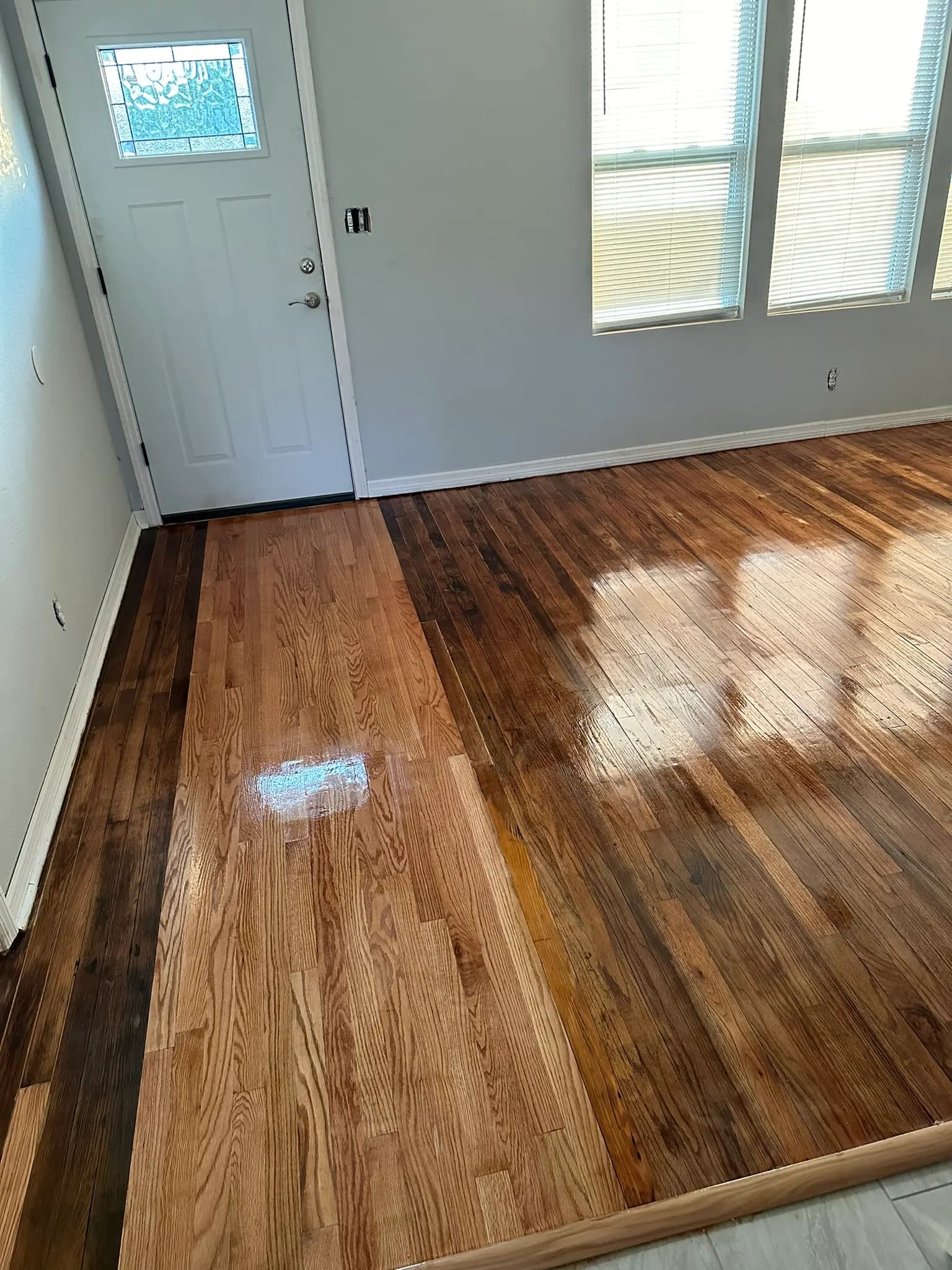 1,300 sq ft Oak Hardwood Refinish in Jacksonville, photo 12